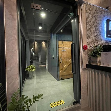 Loft Space Hotel Ranong Extérieur photo